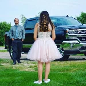 Meet your Posher, Josue